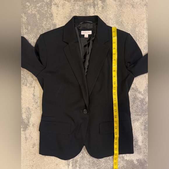 Women’s Black Merona Blazer - Picture 6 of 6